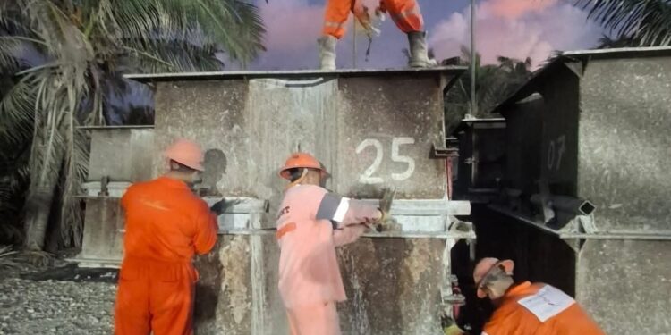 ¡PEGSA, 10,327 MDP PARA ESCOLLERAS TMDB; NO PAGA A TRABAJADORES!